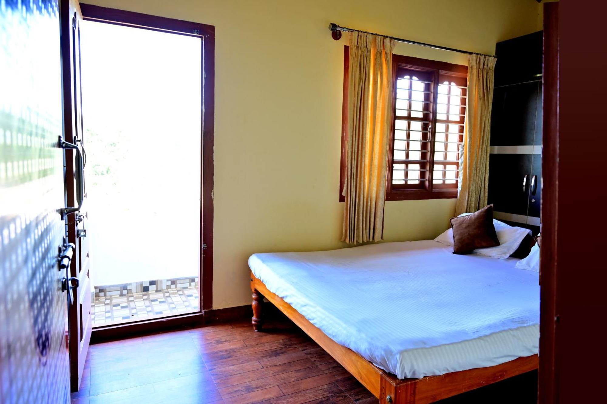 Hulihara Homestay - Full Villa, Coffee Estate & Balcony View Sakleshpur Εξωτερικό φωτογραφία