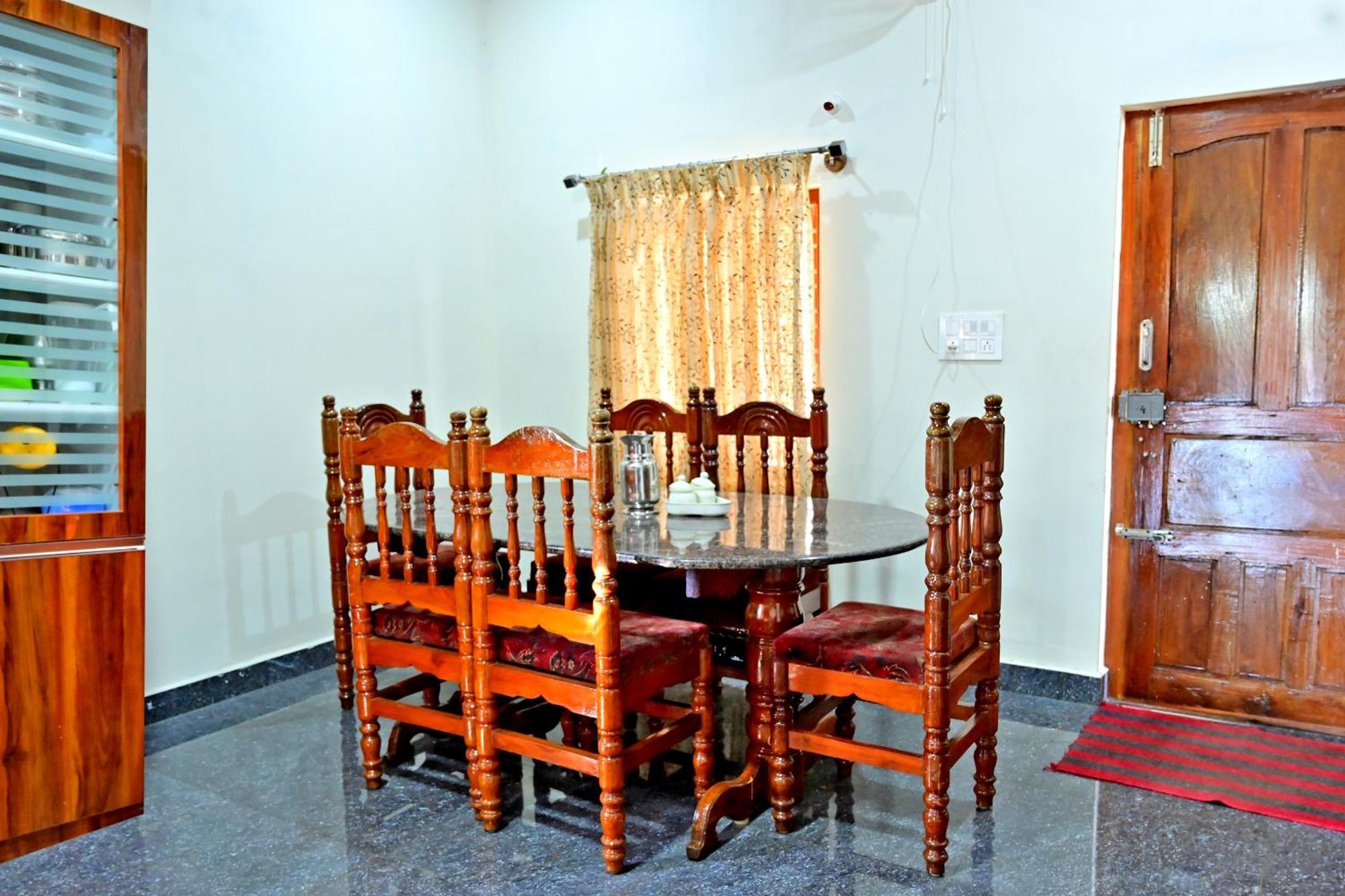 Hulihara Homestay - Full Villa, Coffee Estate & Balcony View Sakleshpur Εξωτερικό φωτογραφία