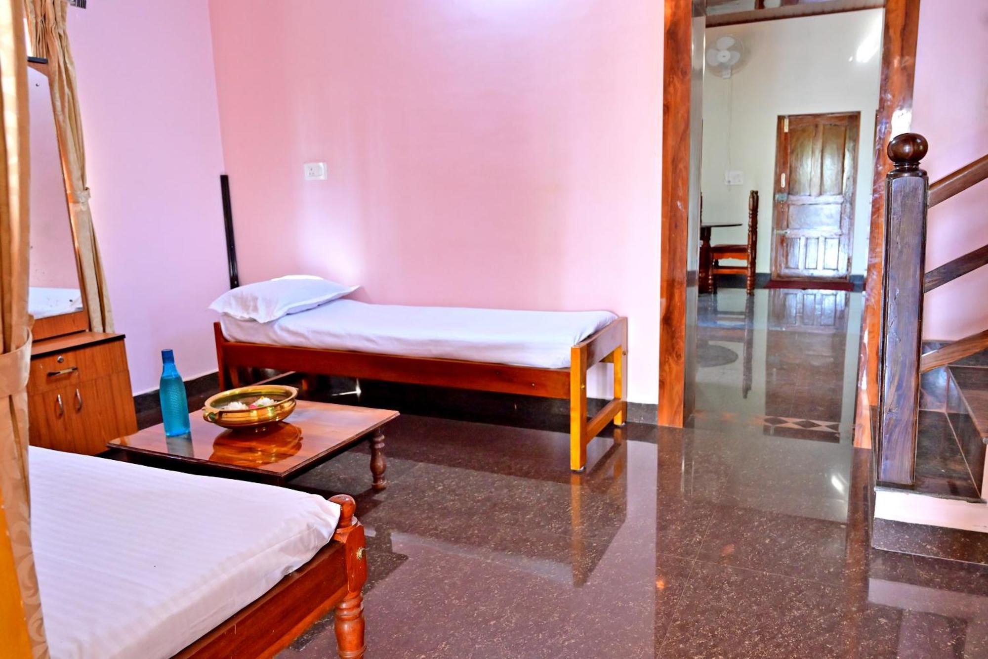 Hulihara Homestay - Full Villa, Coffee Estate & Balcony View Sakleshpur Εξωτερικό φωτογραφία